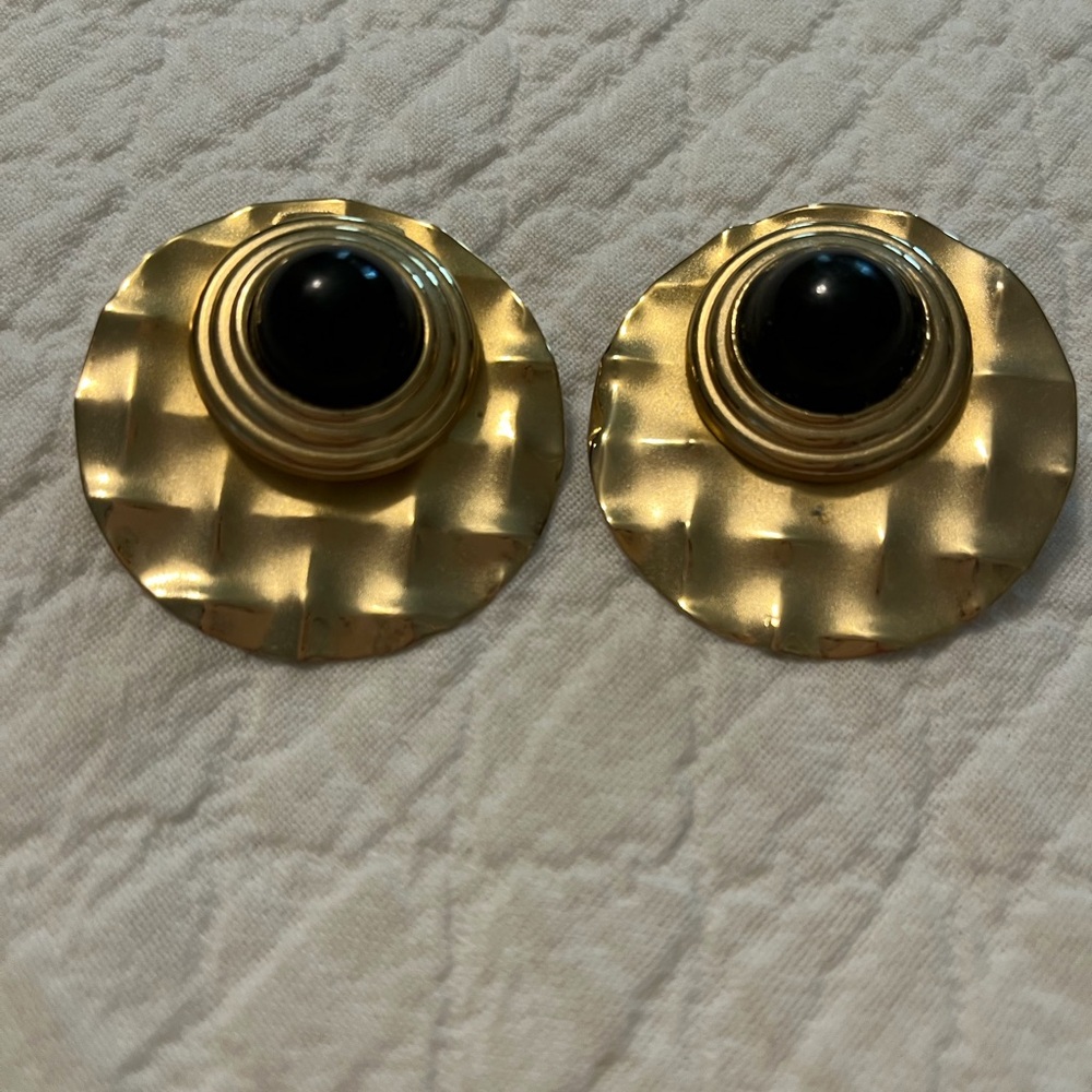 VINTAGE 80s gold black circle statement earrings